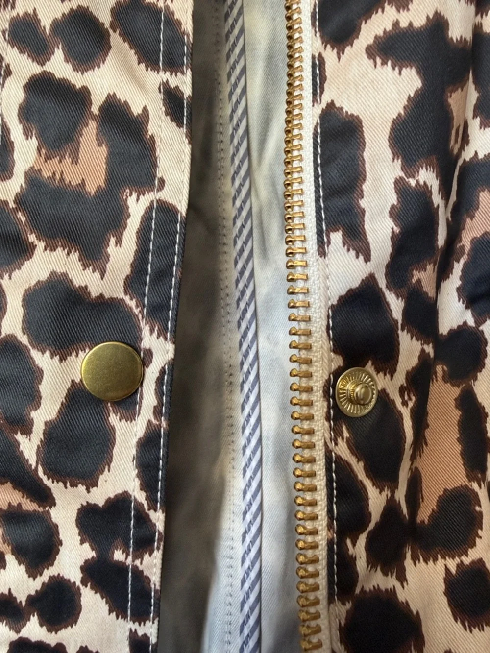 J. Crew Women's Leopard Utility Jacket in Shades of Brown and Tan - Picture 4 of 9